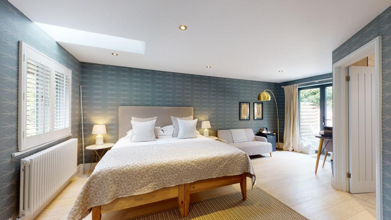 Manor 4*