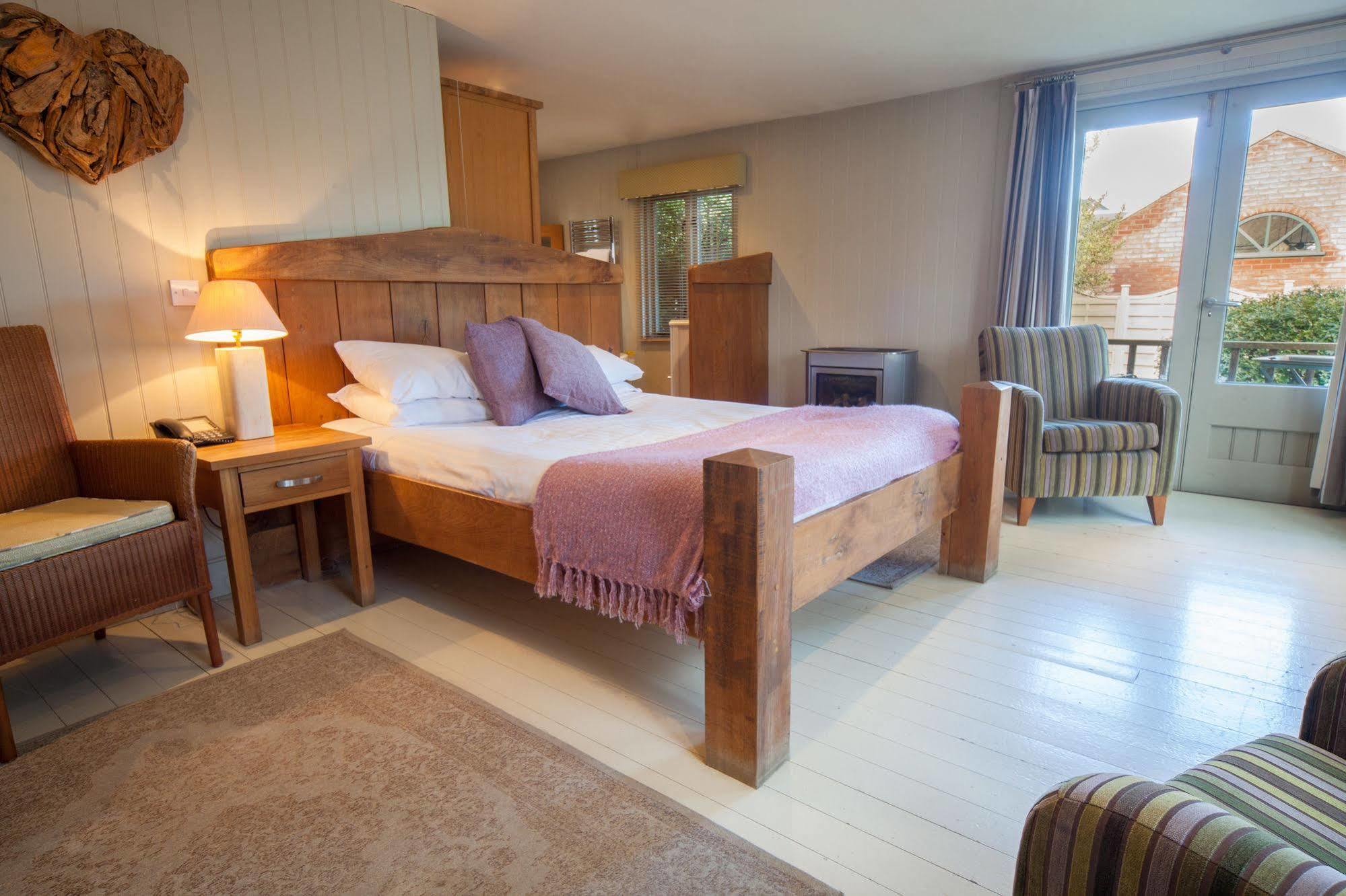 Manor Отель 4*